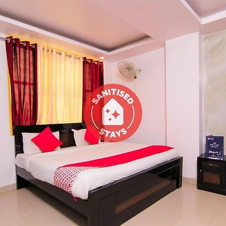 Collection O 4731 Hotel Surya Continental Lucknow Esterno foto